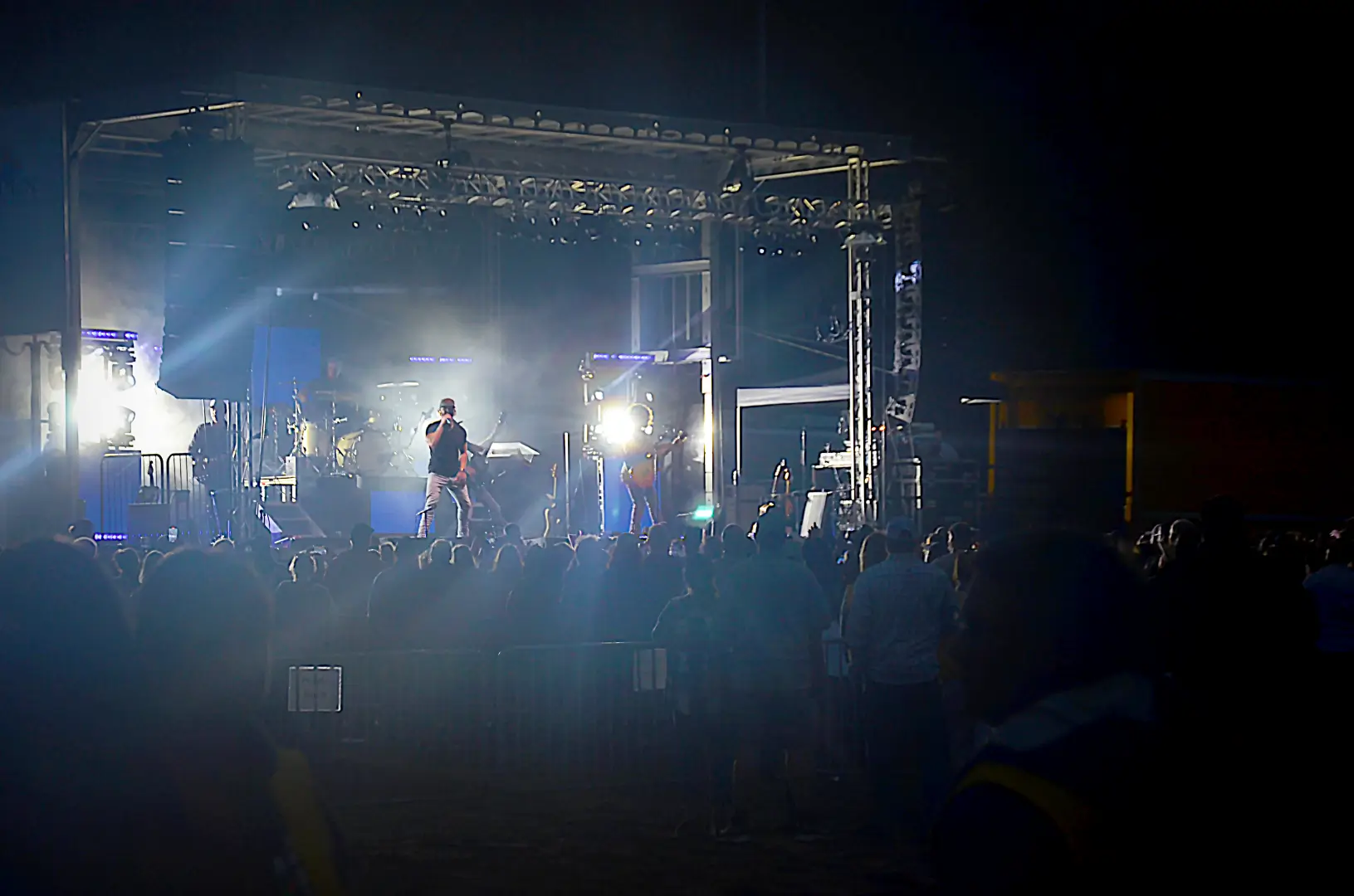 Dylan Scott emmet county fair